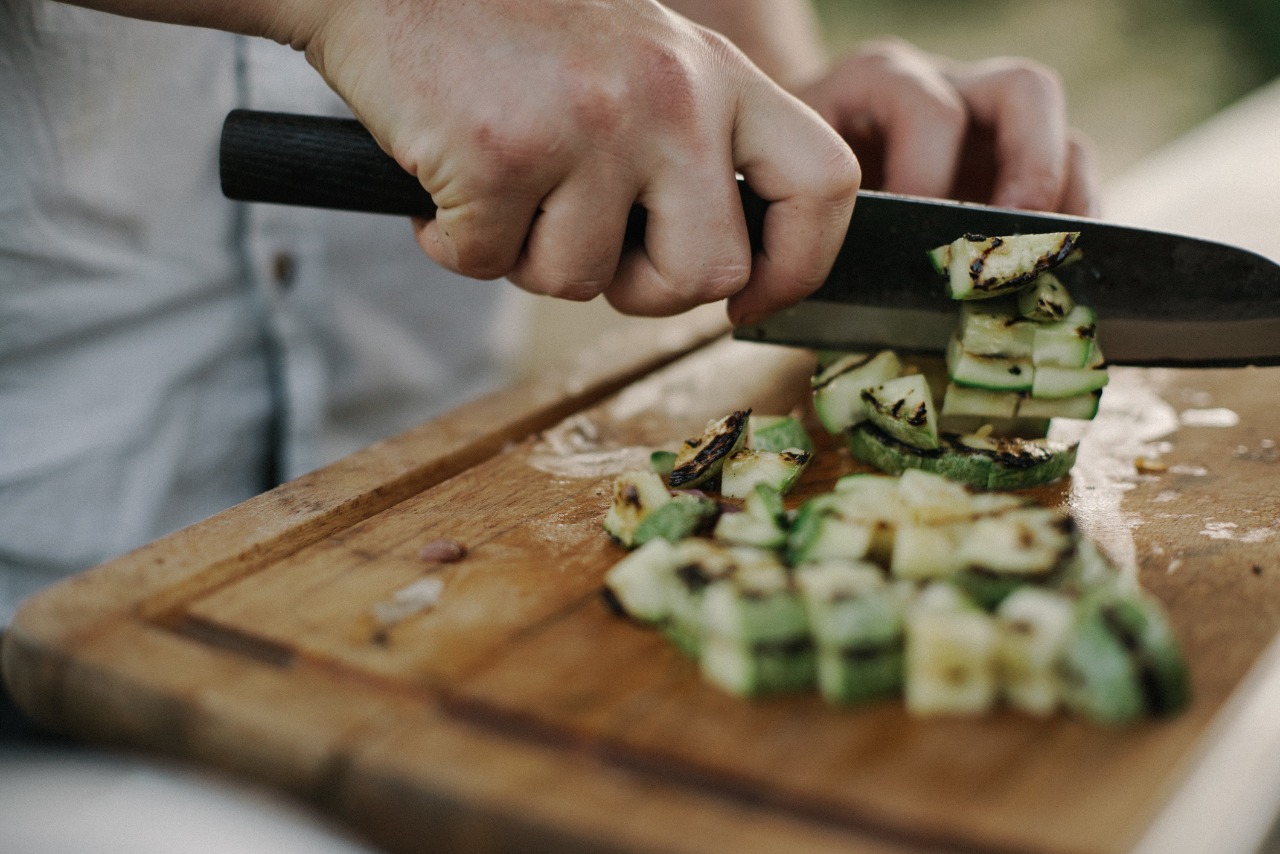 cutting table knife